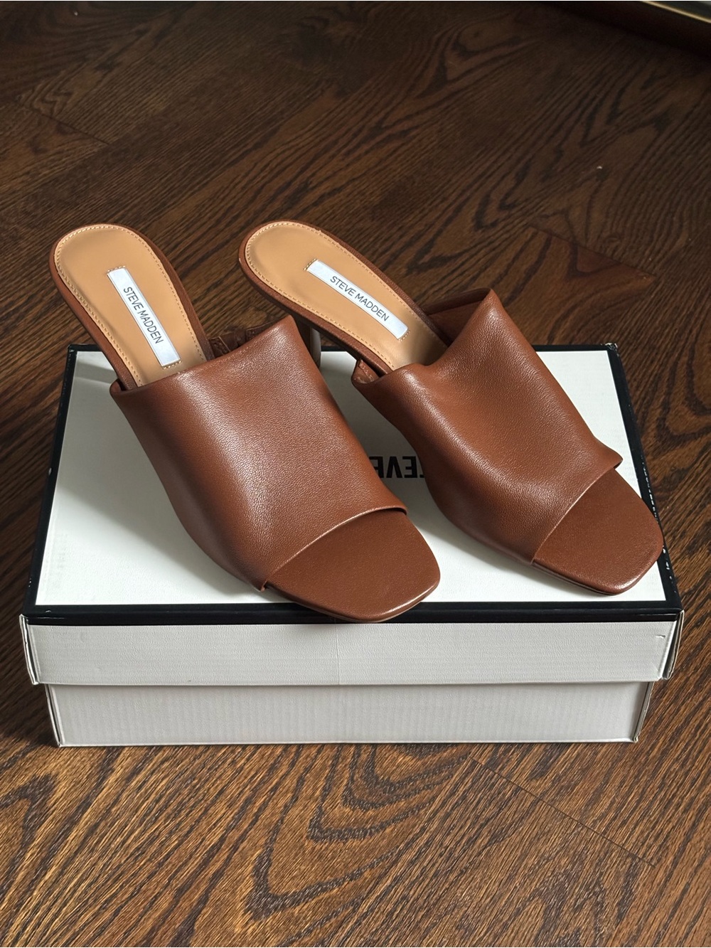 Steve Madden Ciera Tan Leather Square-Toe Mule With Kitten Heel - Size 8.5